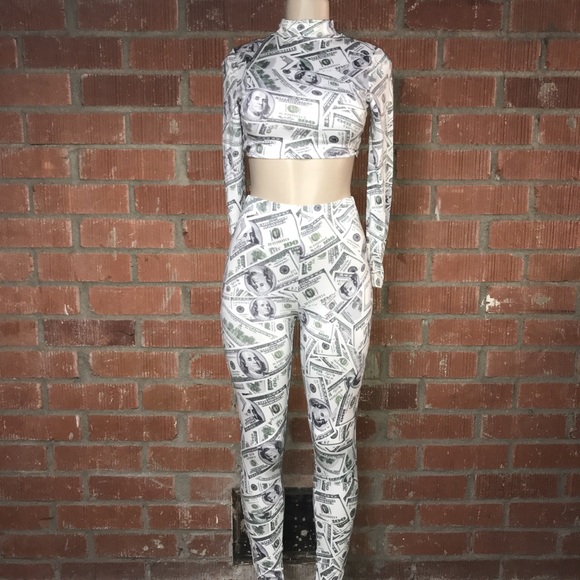 Jennifer Lopez Money Outfit🌈 - Picture 5 of 5